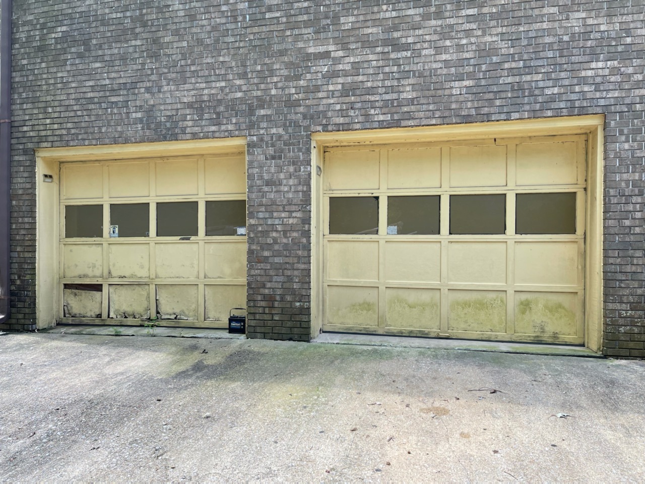 Garage door repair